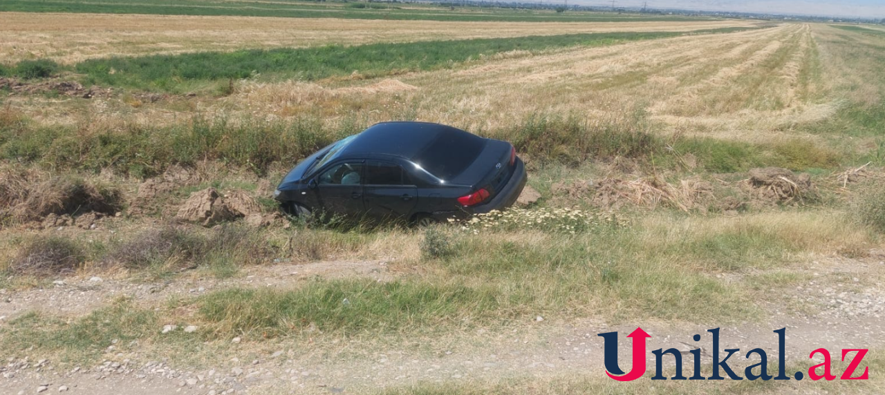 Goranboyda "Toyota" su arxına aşdı - FOTO